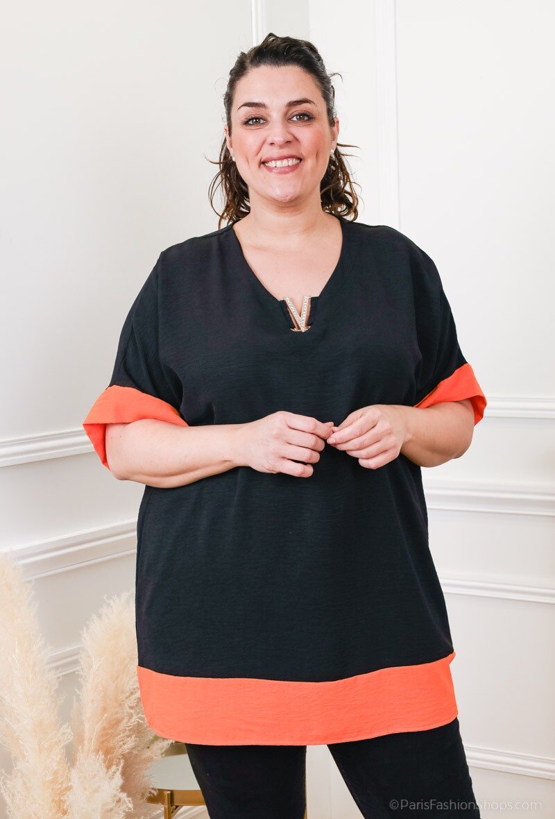 Plus Size V-neck two-tone batwing sleeve blouse