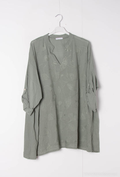 Plus Size Cotton blouse with ginkgo embroidery details
