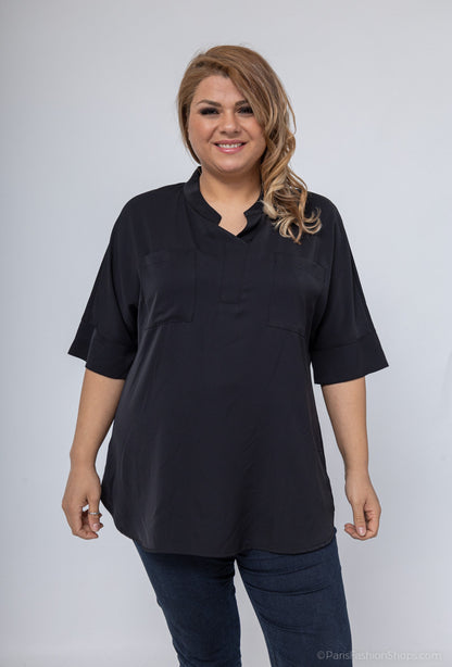 Plus Size Front blouse with two pockets