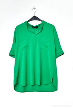 Plus Size Blous in front with two pocket