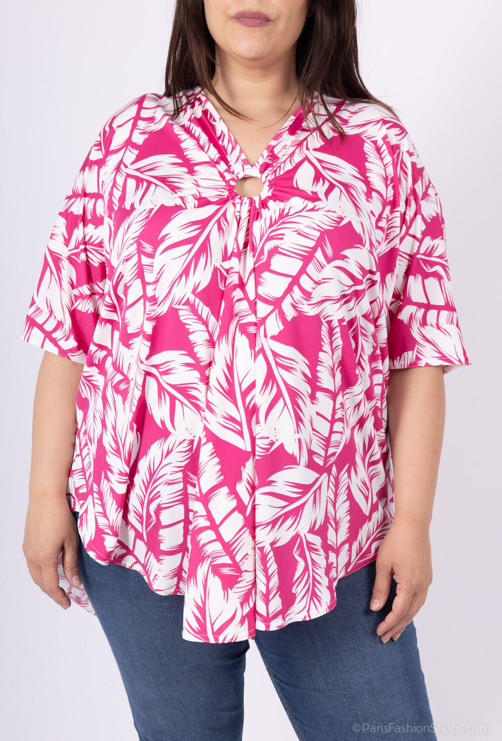Plus Size V-neck blus med cirkelformad ärm för sommaren