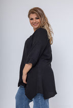 Blus med nyckelhål i plus size i linne-liknande tyg