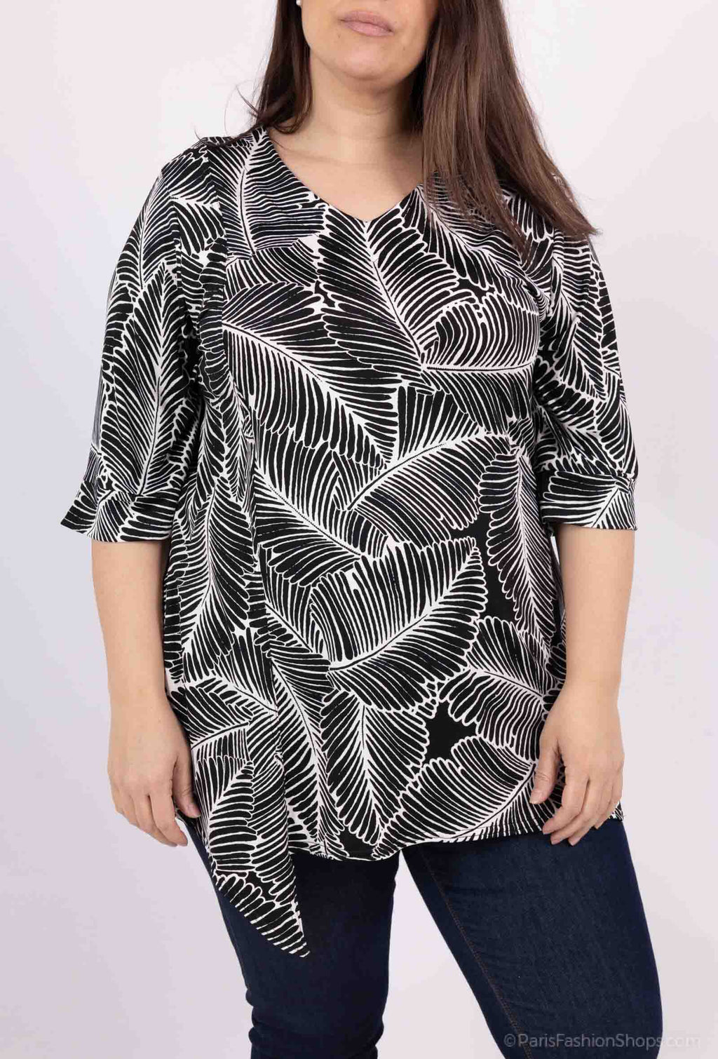 Plus Size Cross-back Printed Blouse