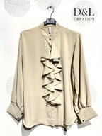 Supermjukt tjockt satinblus med volanger, storlekar 38 till 50 i Stor Storlek