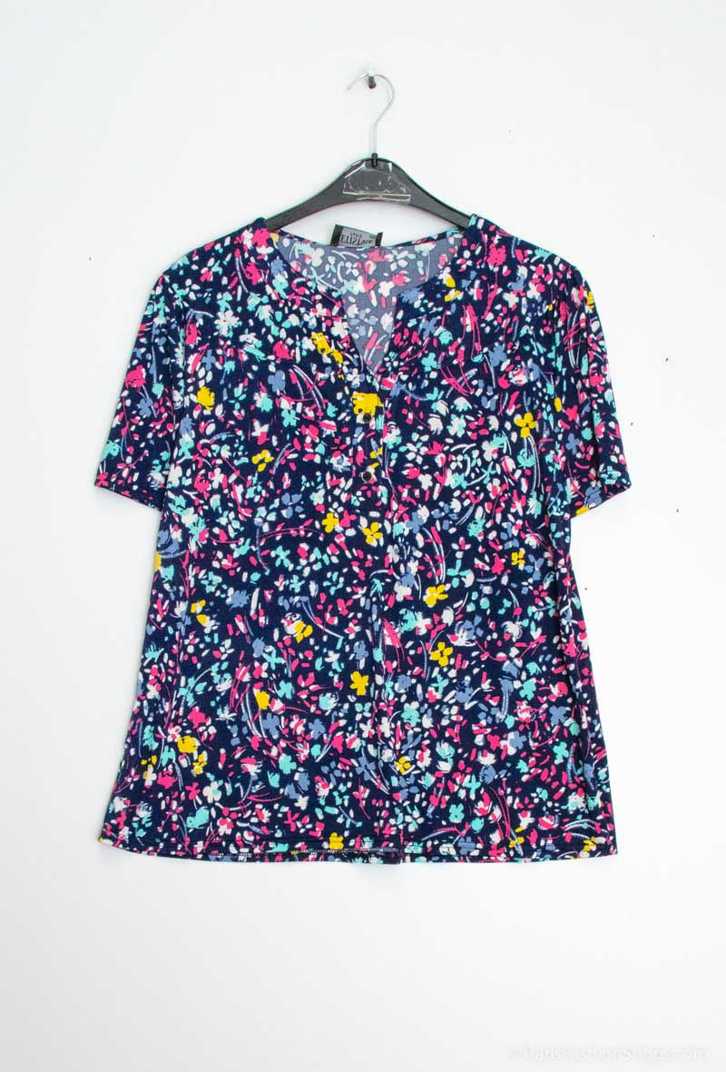 Plus Size V-neck printed blouse