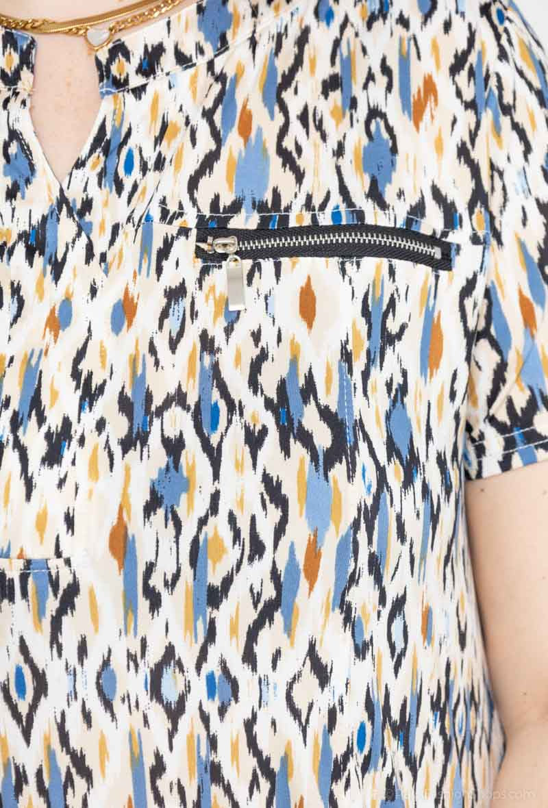 Plus Size Zip Tunic for Spring/Summer 2024