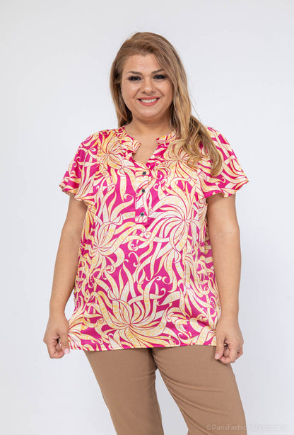 Plus Size Printed blouse with ruffle sleeves