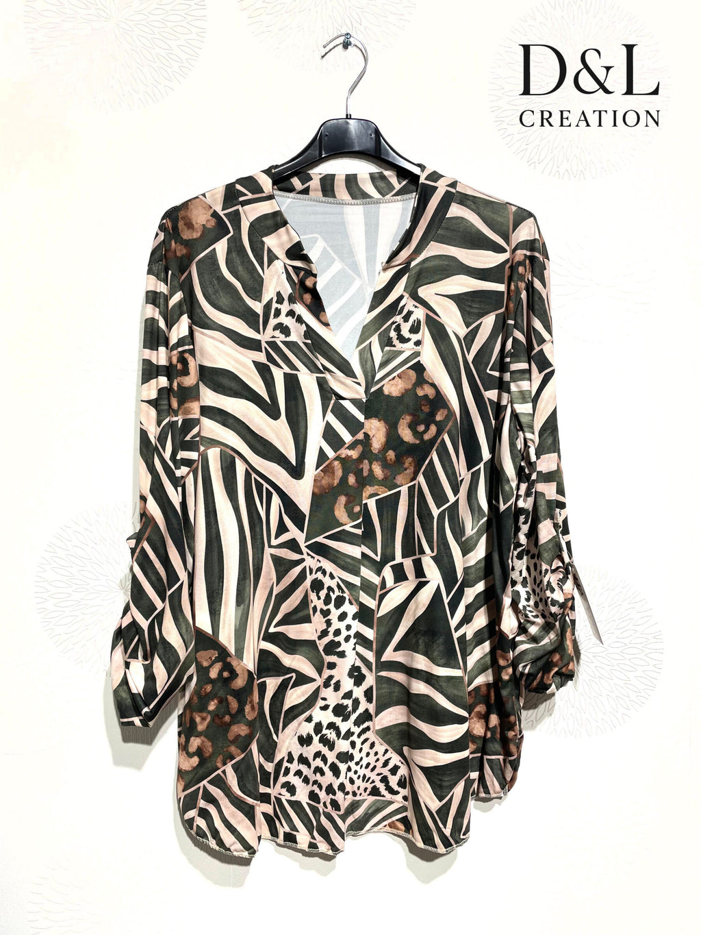 Printed blouse in fluid and ultra-soft fabric