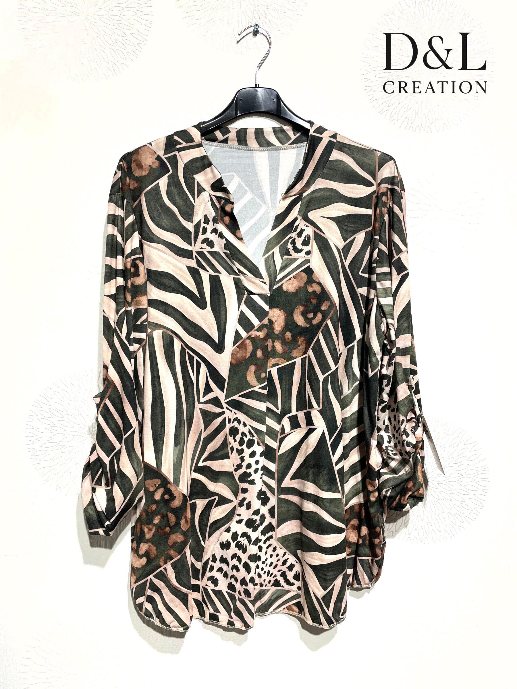 Printed blouse in fluid and ultra-soft fabric