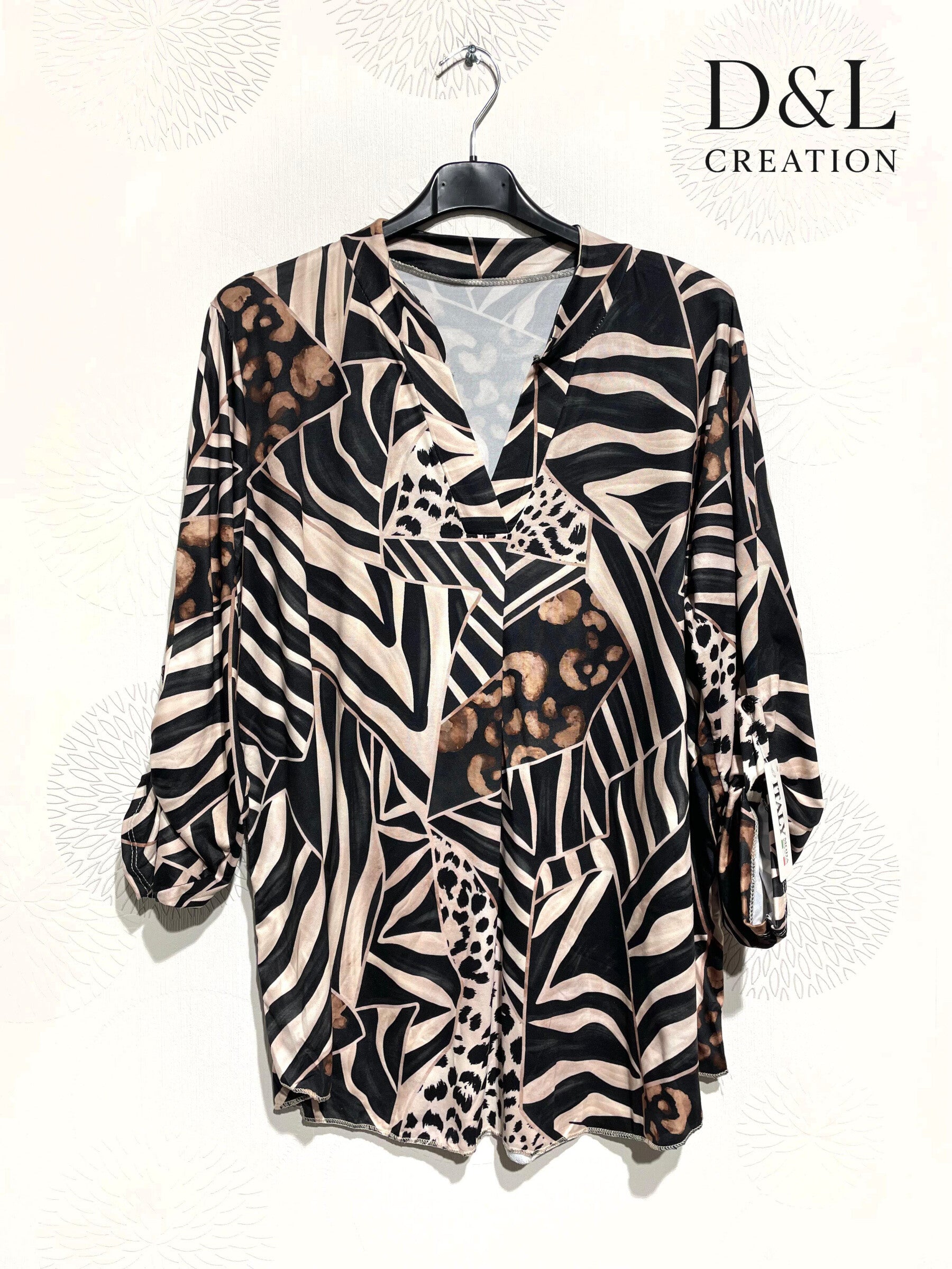Printed blouse in fluid and ultra-soft fabric