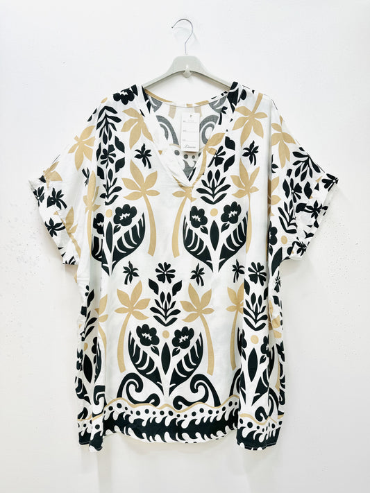Plus Size Tropical-print light viscose blouse