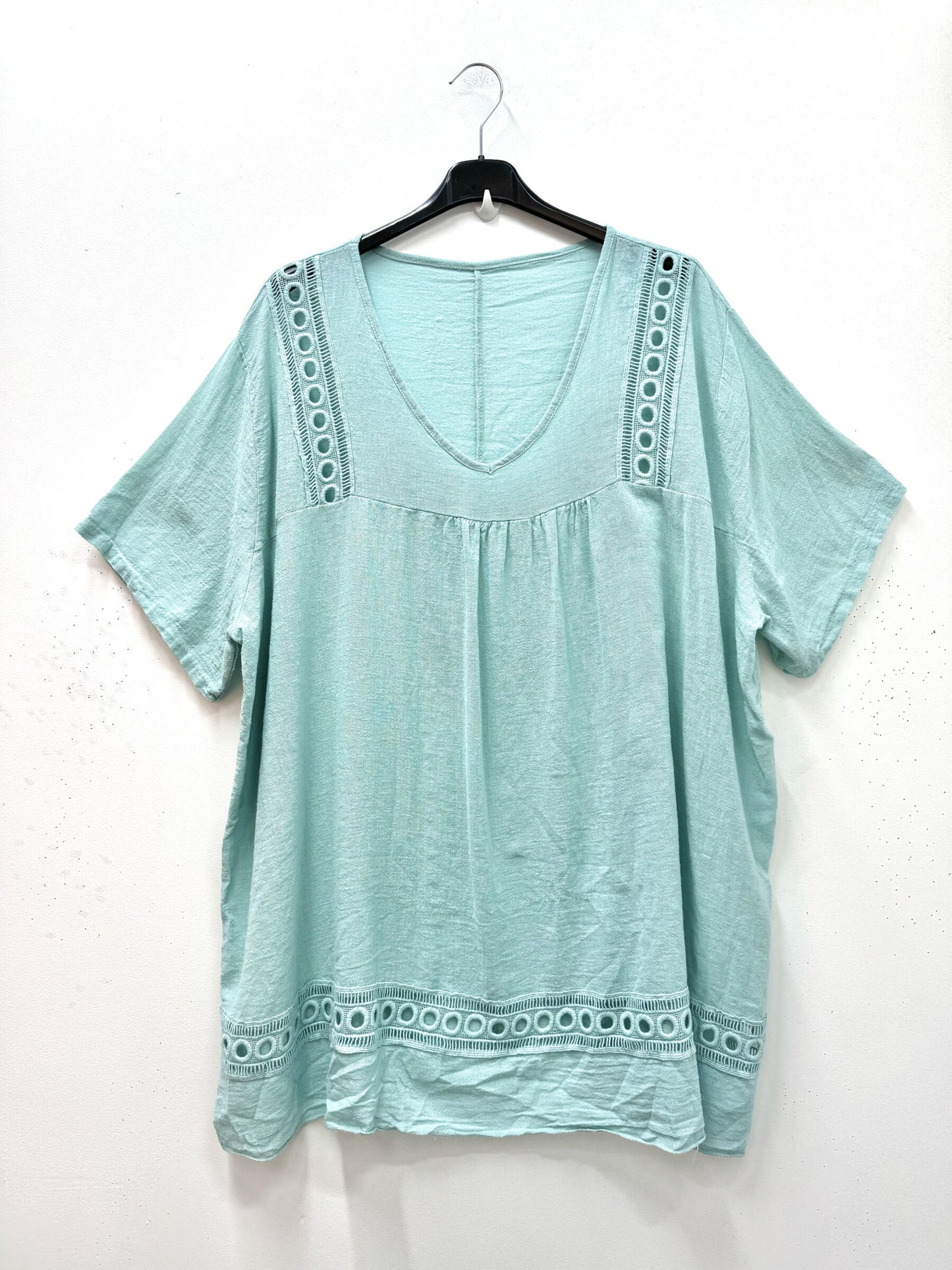 Plus Size Cotton/linen V-neck short sleeves blouse