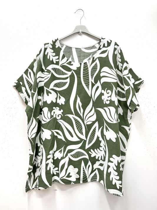Plus Size Vegetal print short sleeves viscose crepe blouse
