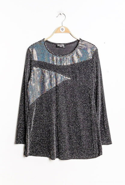 Plus Size Sparkly blouse with reflective details