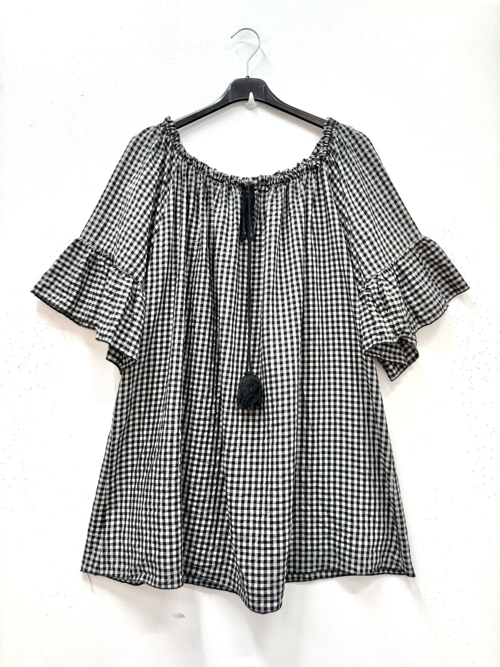 Plus Size Gingham off-the-shoulder blouse