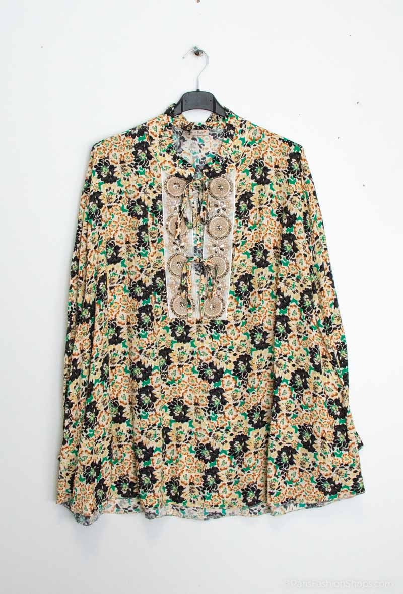 Plus Size Blus i Viskos för En Stilfull Look