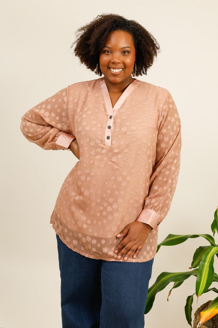 Buttoned voile blouses i Stor Storlek