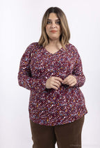 Plus Size Printed V-neck blouses there are three buttons