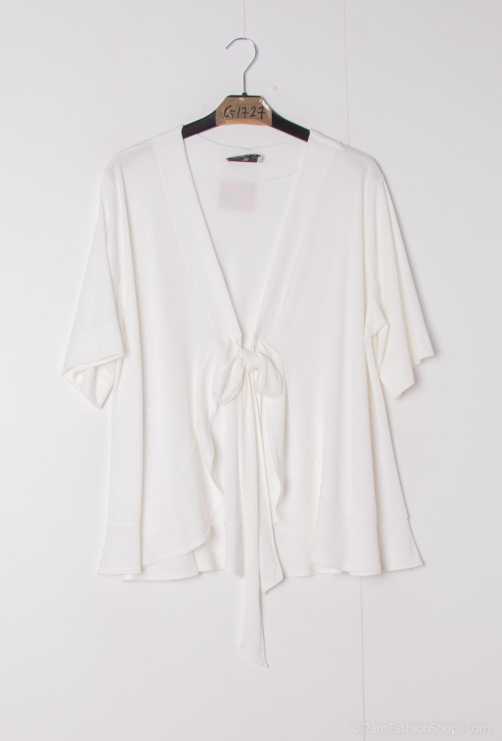 Plus Size REF: G1727 Length: 75 cm.