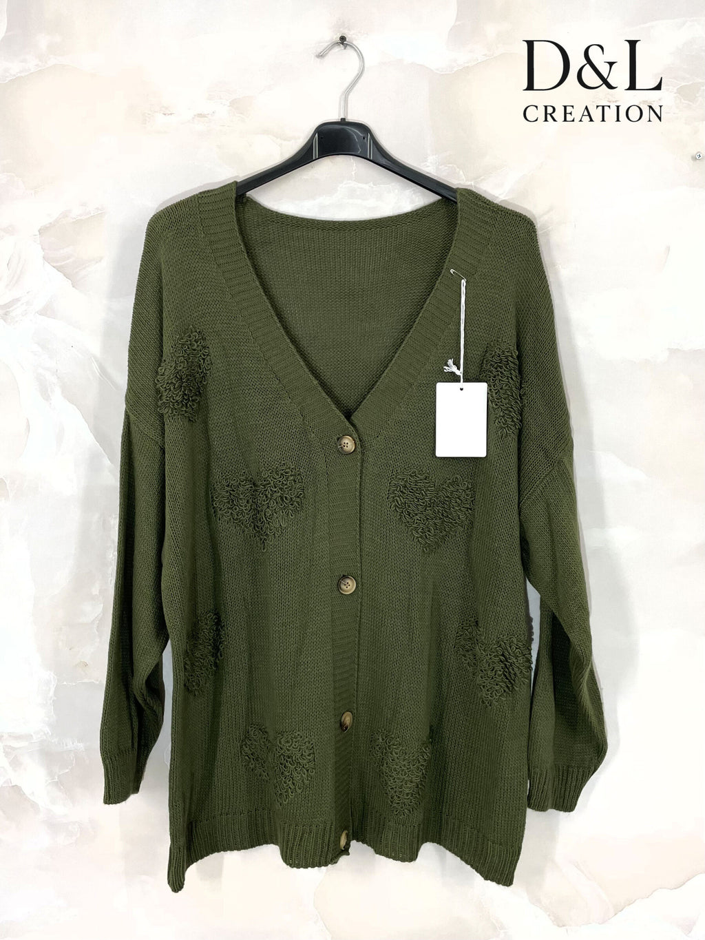 Buttoned cardigan with hearts sizes 38 to 52 i Stora Storlekar