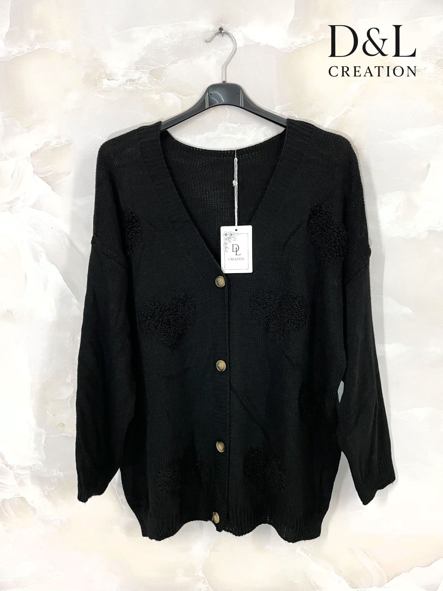Buttoned cardigan with hearts sizes 38 to 52 i Stora Storlekar