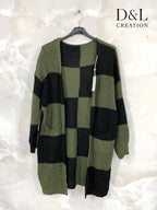 Long plaid knit cardigan sizes 40 to 56 i Stora Storlekar