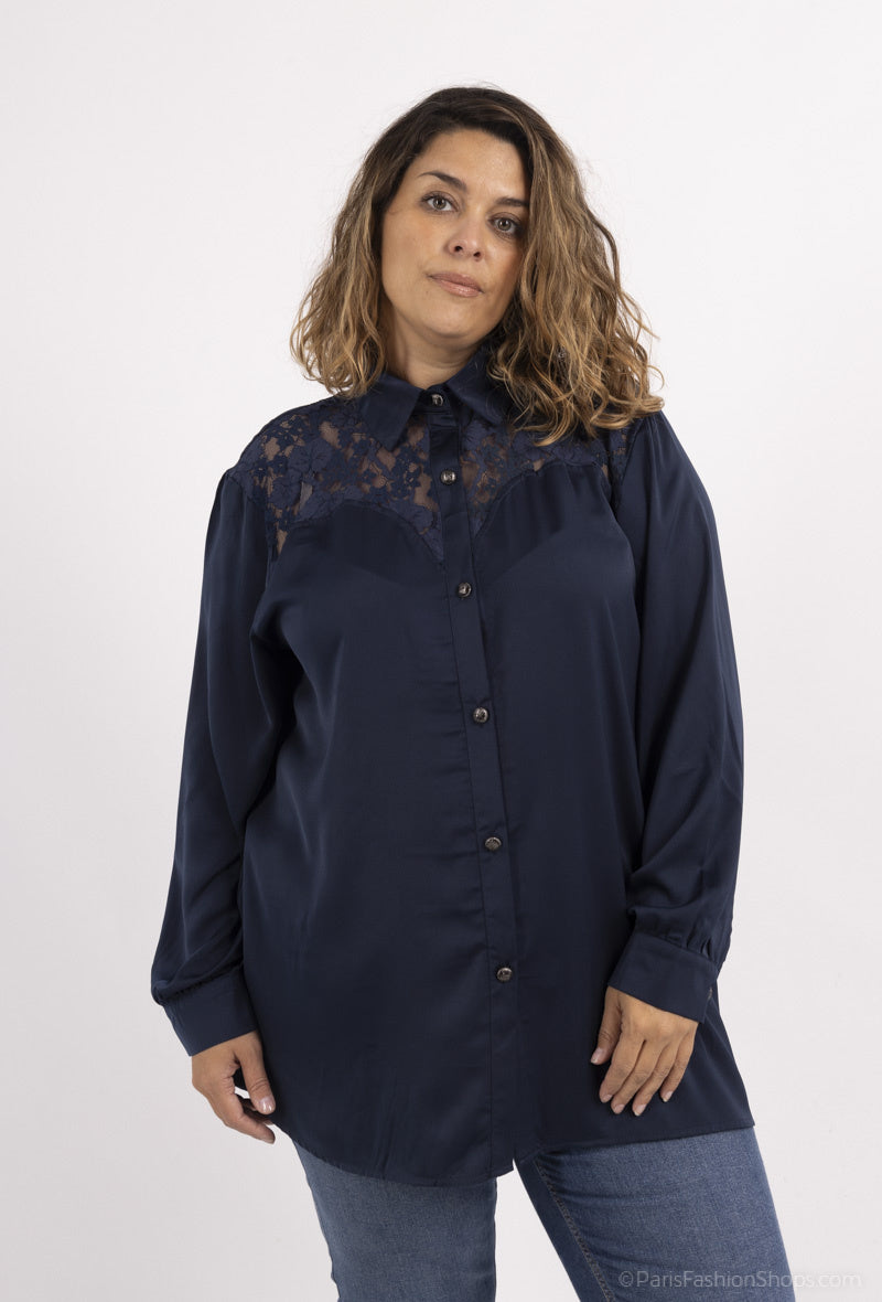 Plus Size Satin Skjorta med Spets