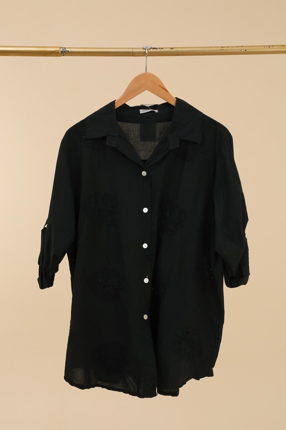 Plus Size Cotton Shirt with Leaf Embroideries