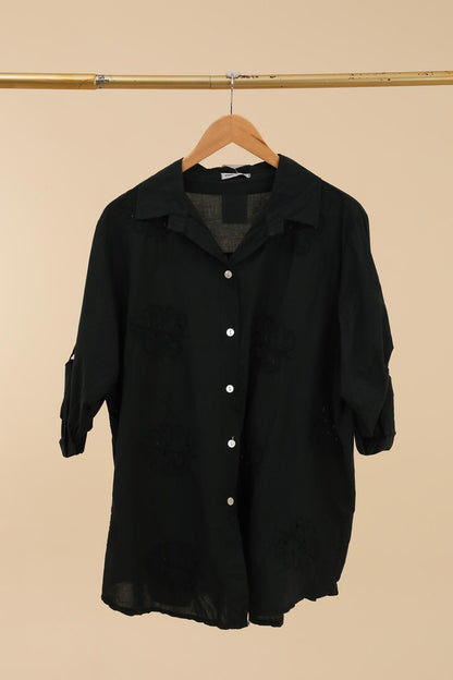 Plus Size Cotton Shirt with Leaf Embroideries