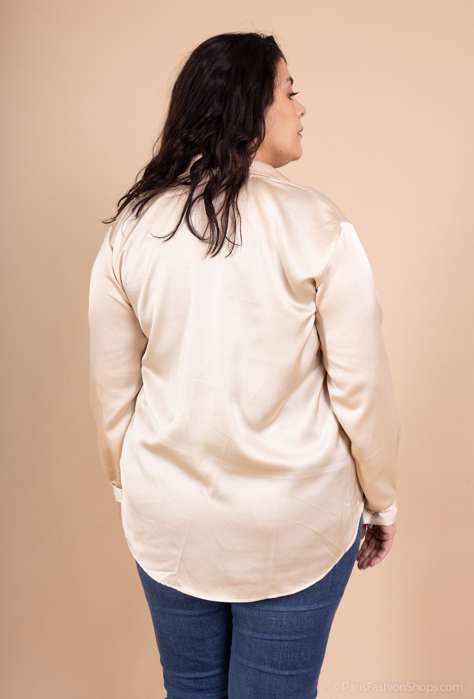 Solid satin skjorta i stor storlek 38 till 48