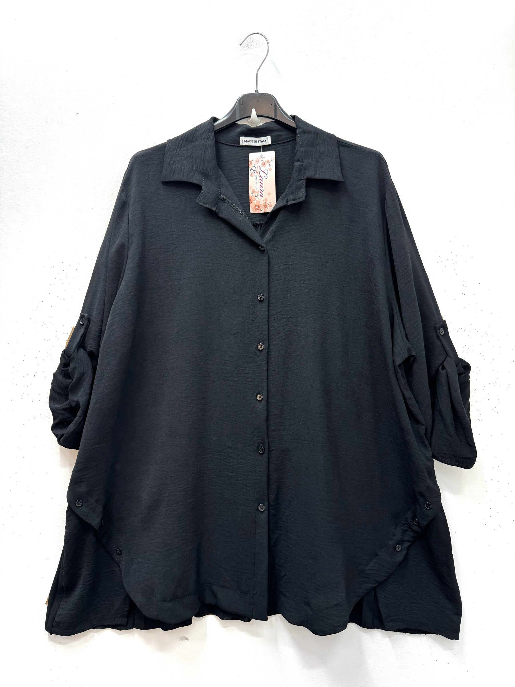 Flowy shirt with pleated back i Plus Size