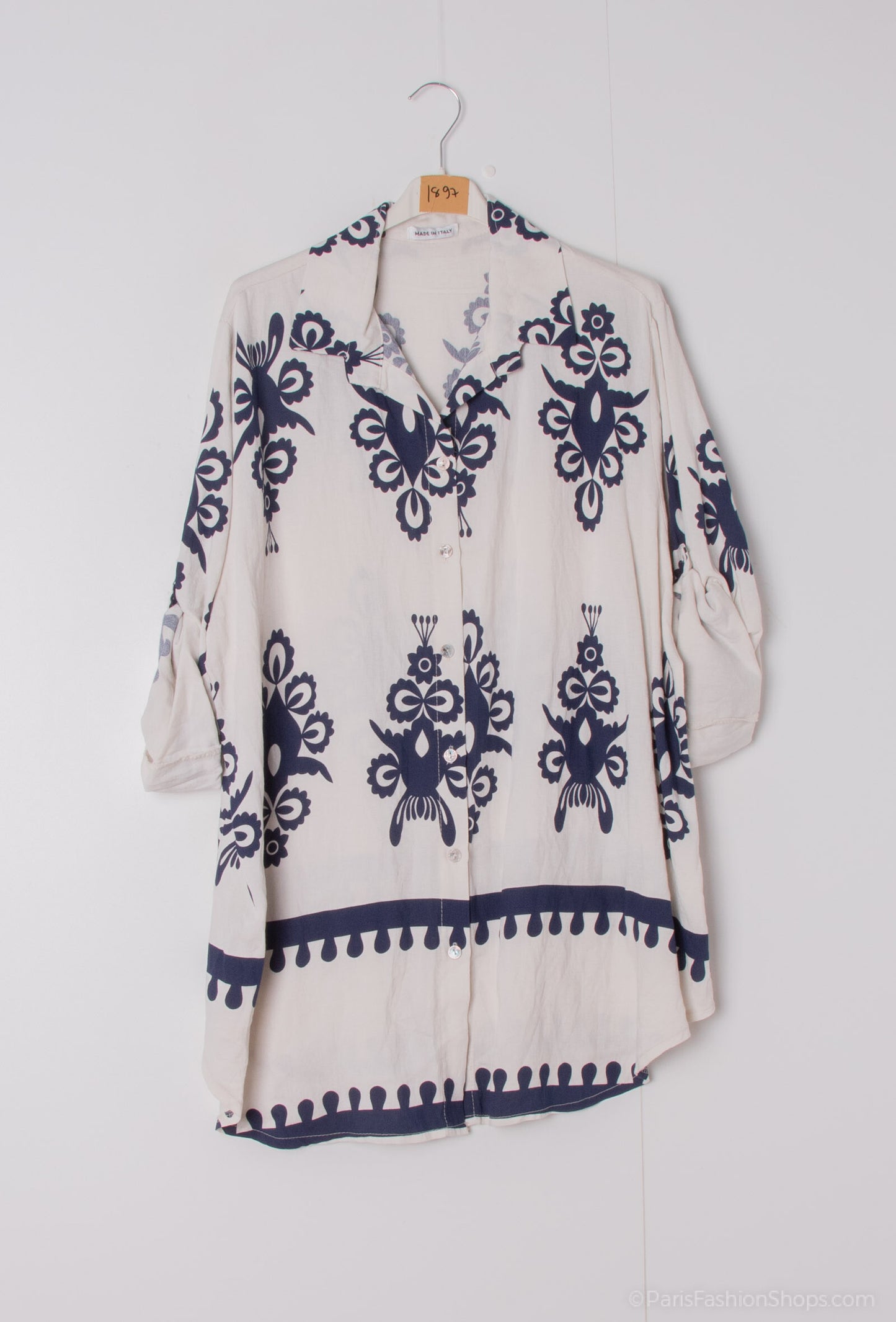Plus Size Printed viscose crepe shirt.