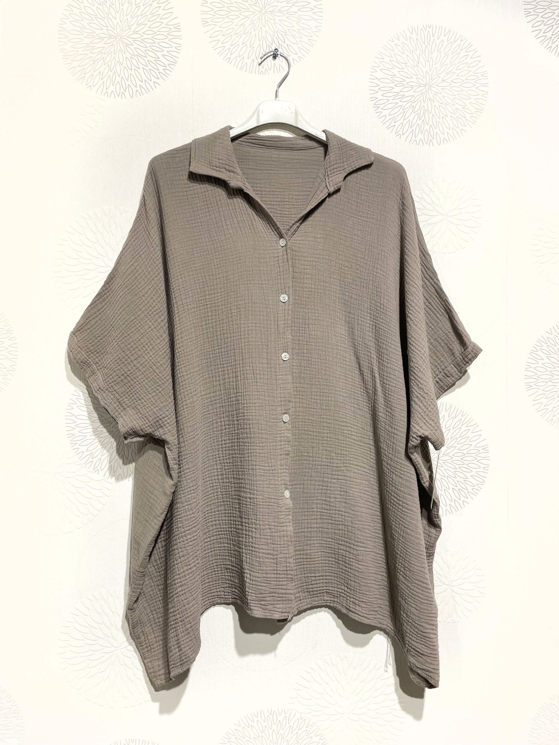 Plus Size Plus size shirt in double cotton gauze T38 in T66