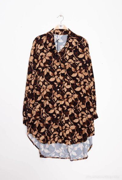 SHIRT i Stor Storlek – Elegant och Bekväm