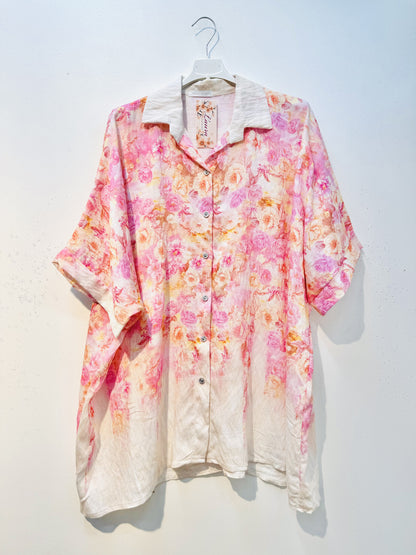 Plus Size Pastel flower printed short sleeves shirt