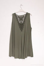 Plus Size Tank top with lace back butterfly pattern