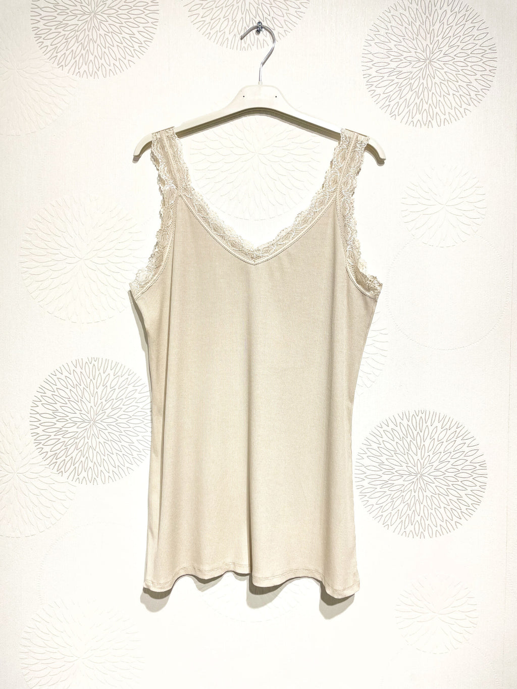 Plus Size Ribbed Tank Top med T38 Spets