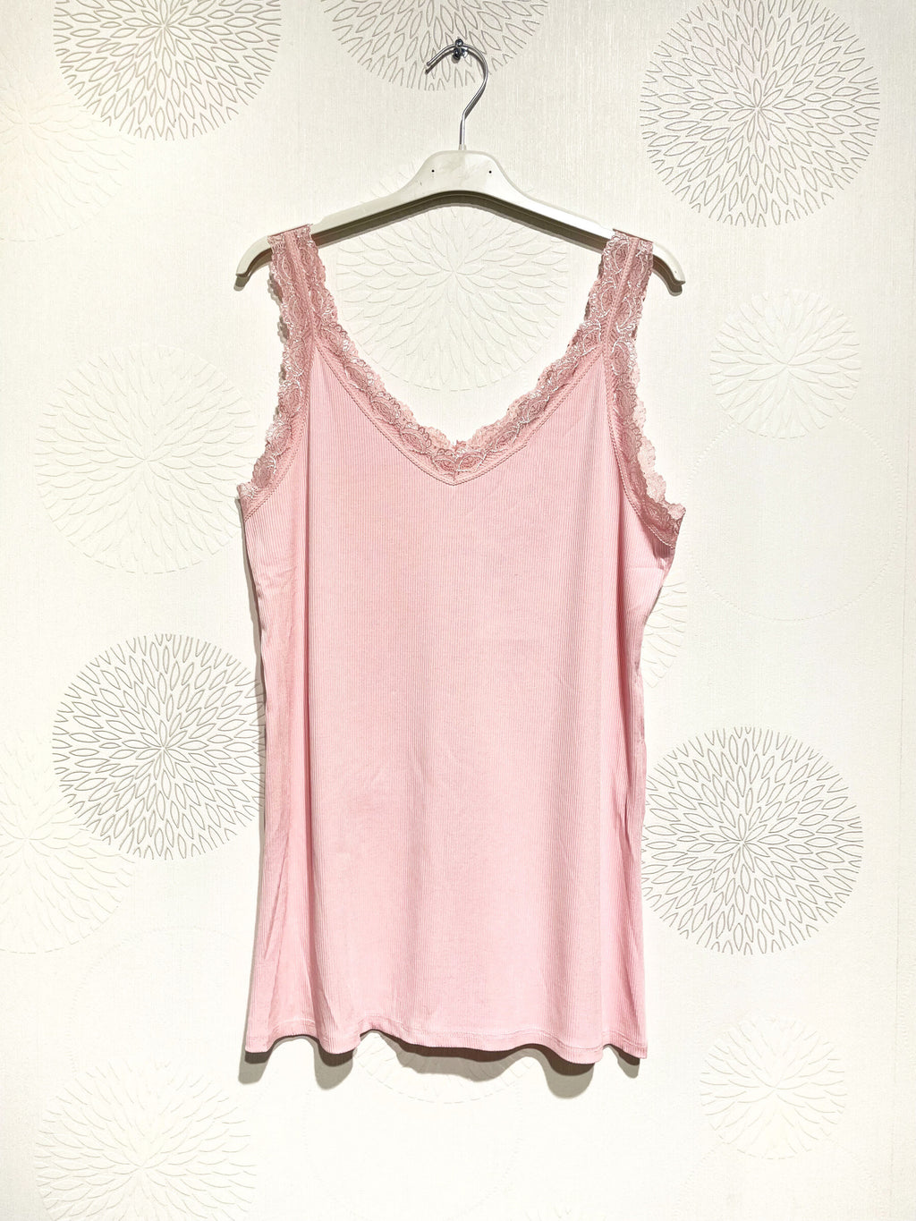 Plus Size Ribbed tank top with T38 lace to T48