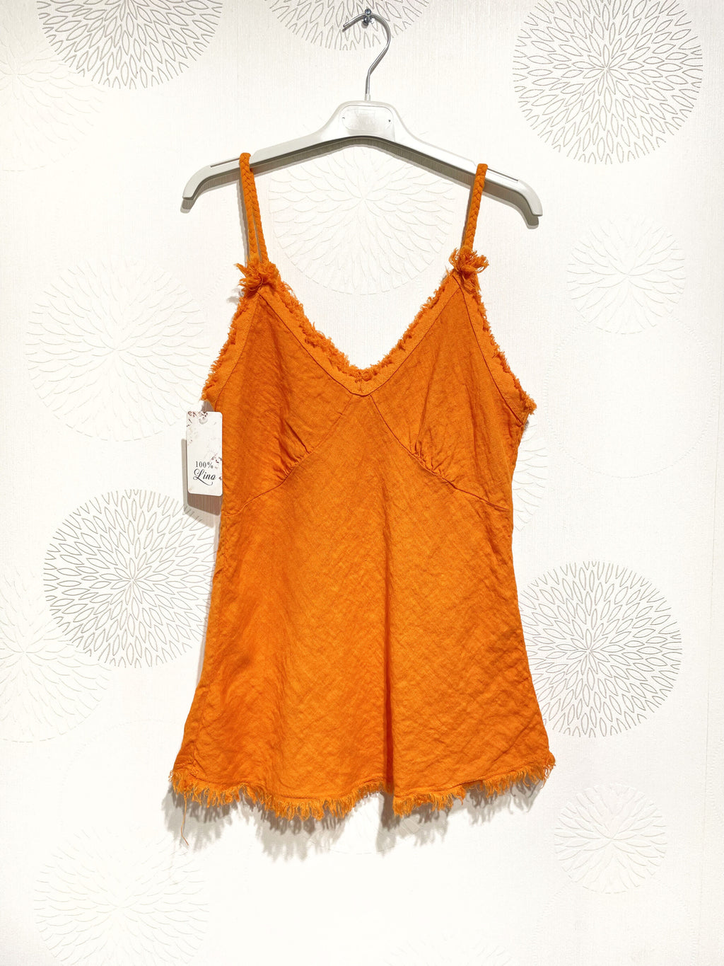 Plus Size V -neck tiddle in linen T36 at T40
