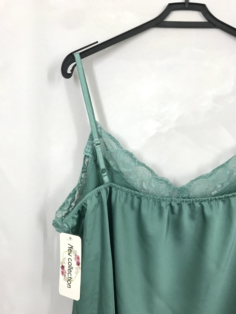 Plus Size Satin Tank Top med Spets