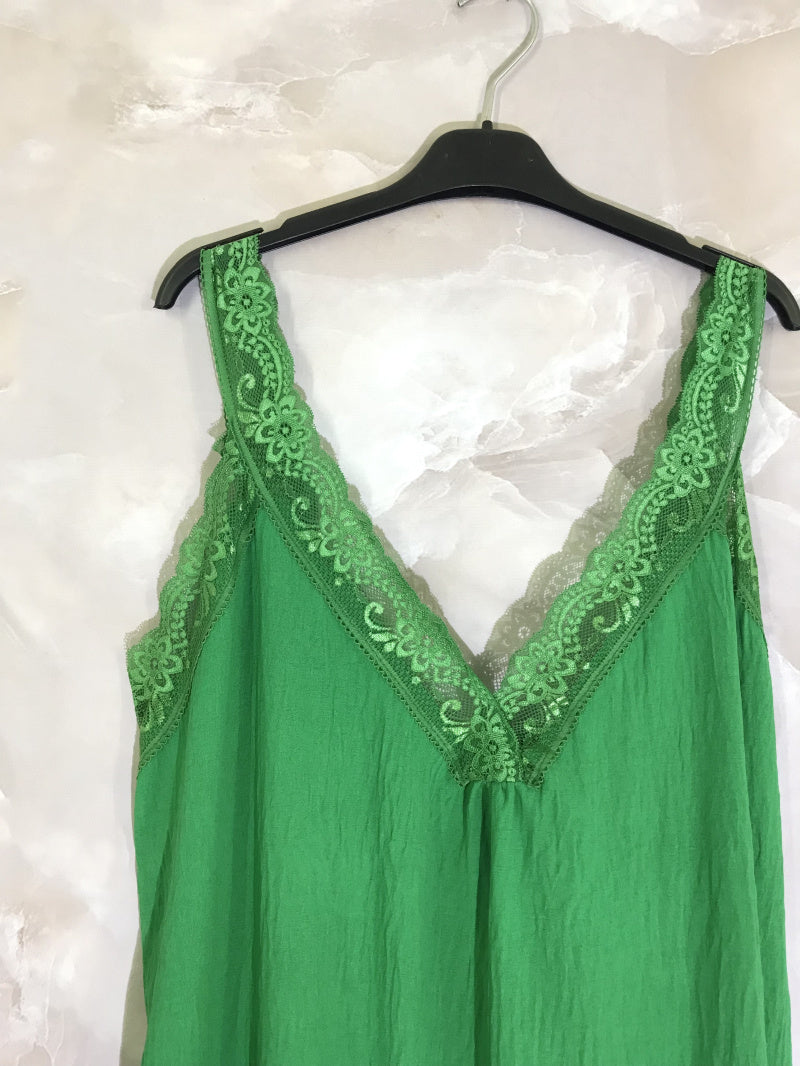 Plus Size Tank Top med Spets V-ringning