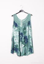 Plus Size Printed tank top
