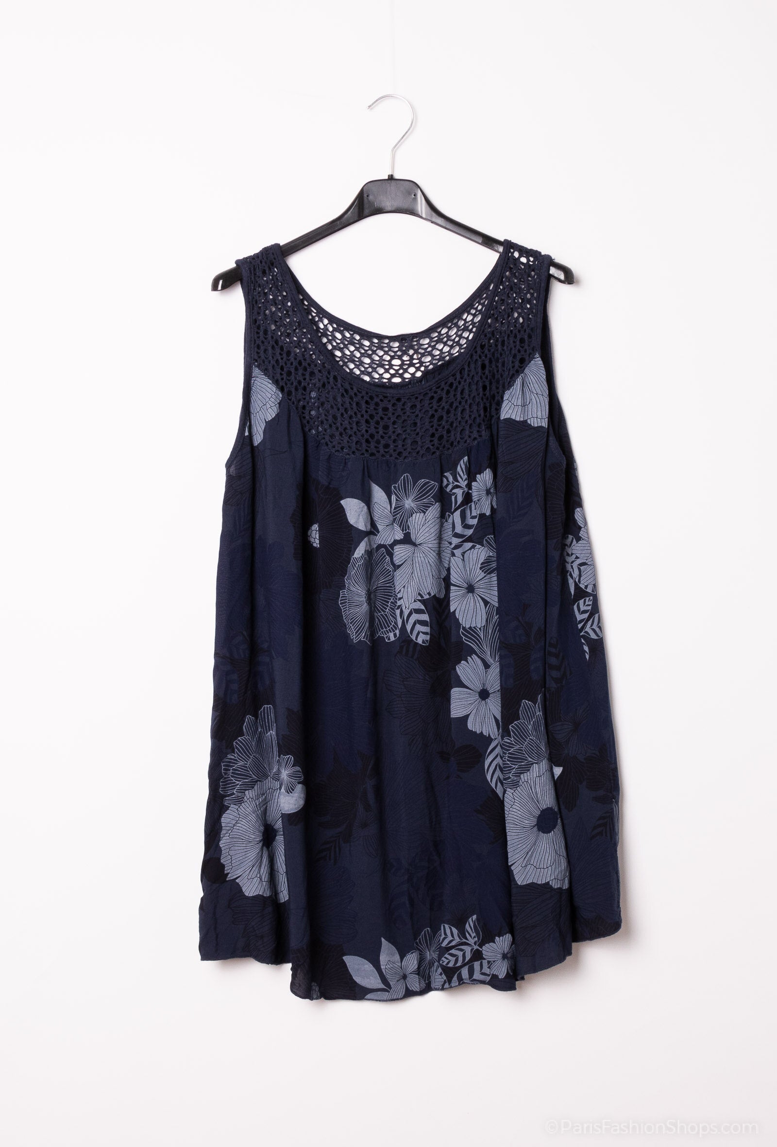 Plus Size Printed tank top