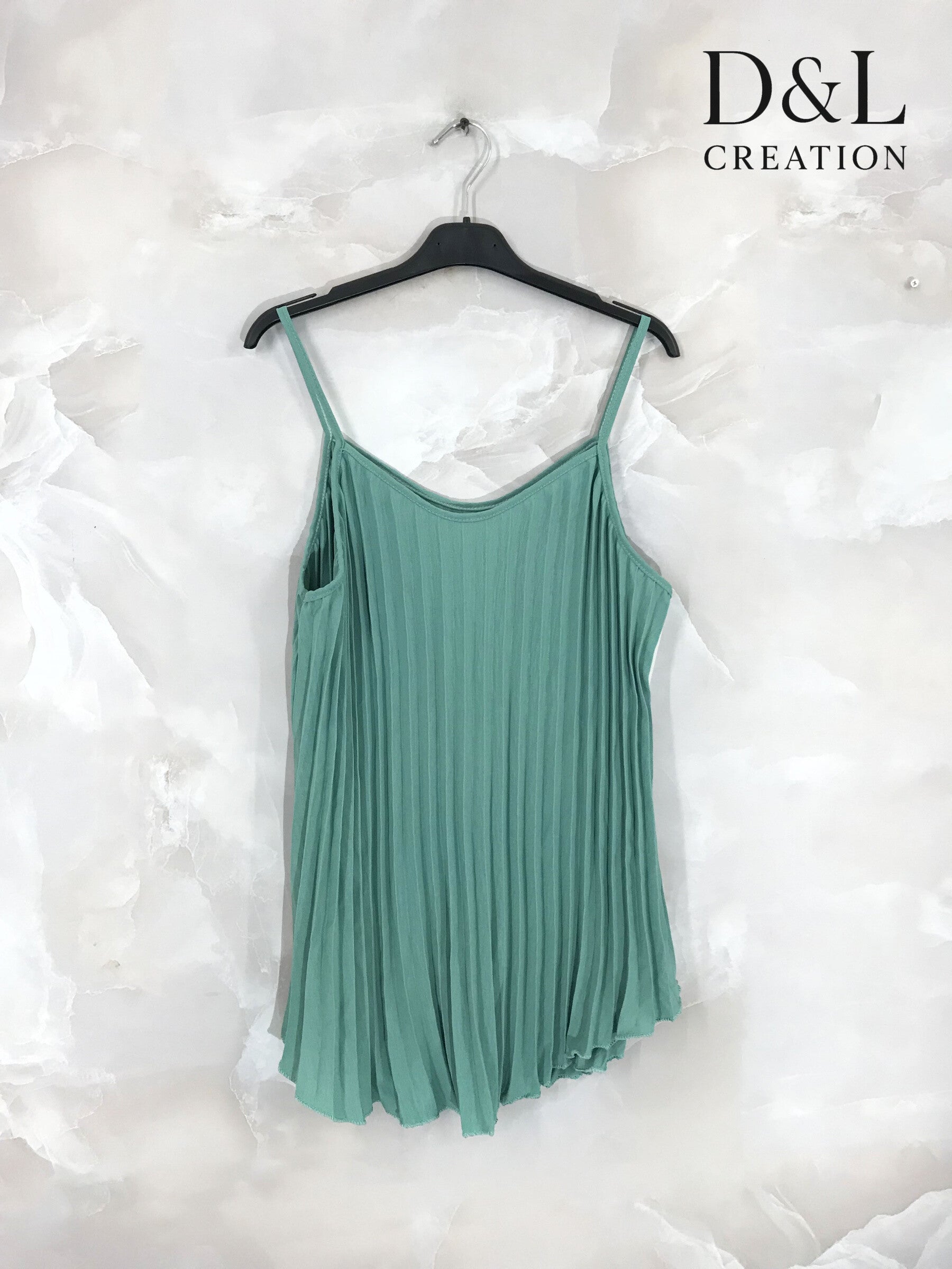 Plus Size Fluid pleated tank top size 38 to 48
