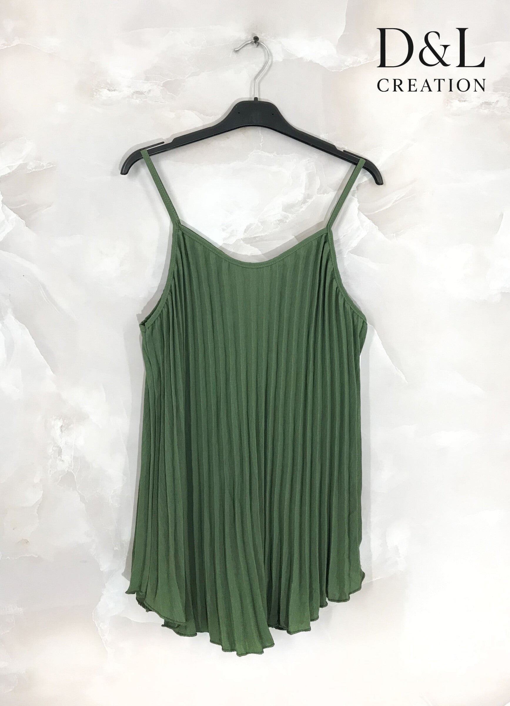 Plus Size Fluid pleated tank top size 38 to 48