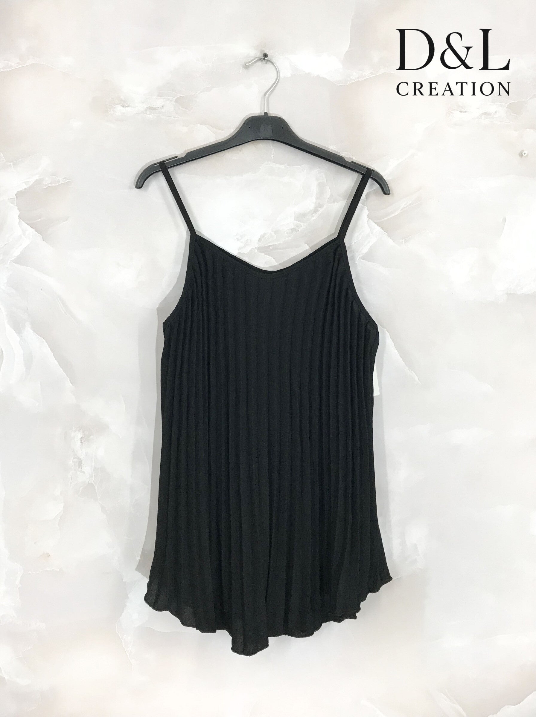 Plus Size Fluid pleated tank top size 38 to 48