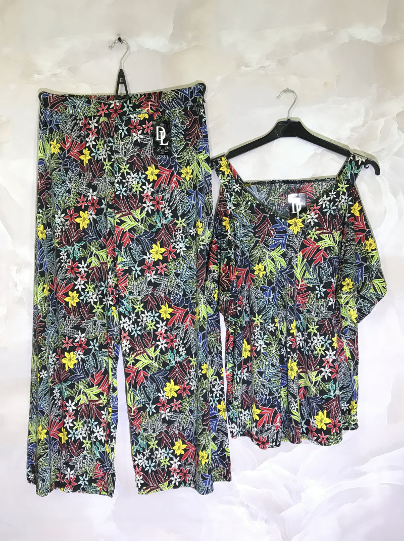 Plus Size Crystal Print Set