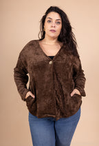 Buttoned velvet pocket cardigan sizes 38 to 50 i Stor Storlek