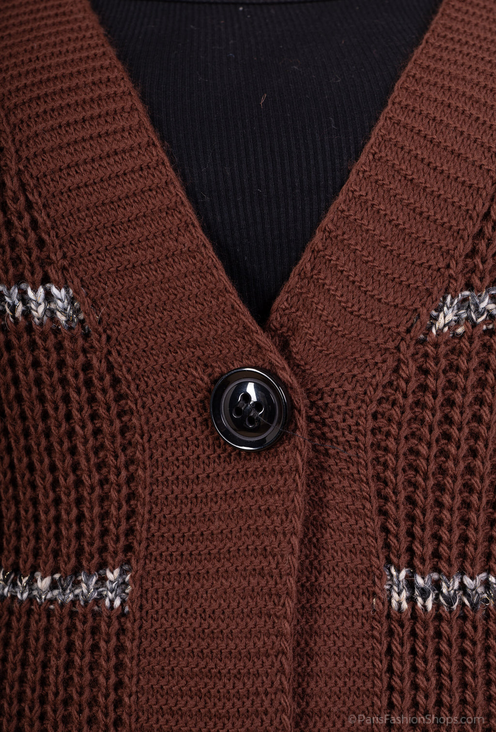 Knäppt Stickad Kofta med Randning i Storlekar 38 till 52