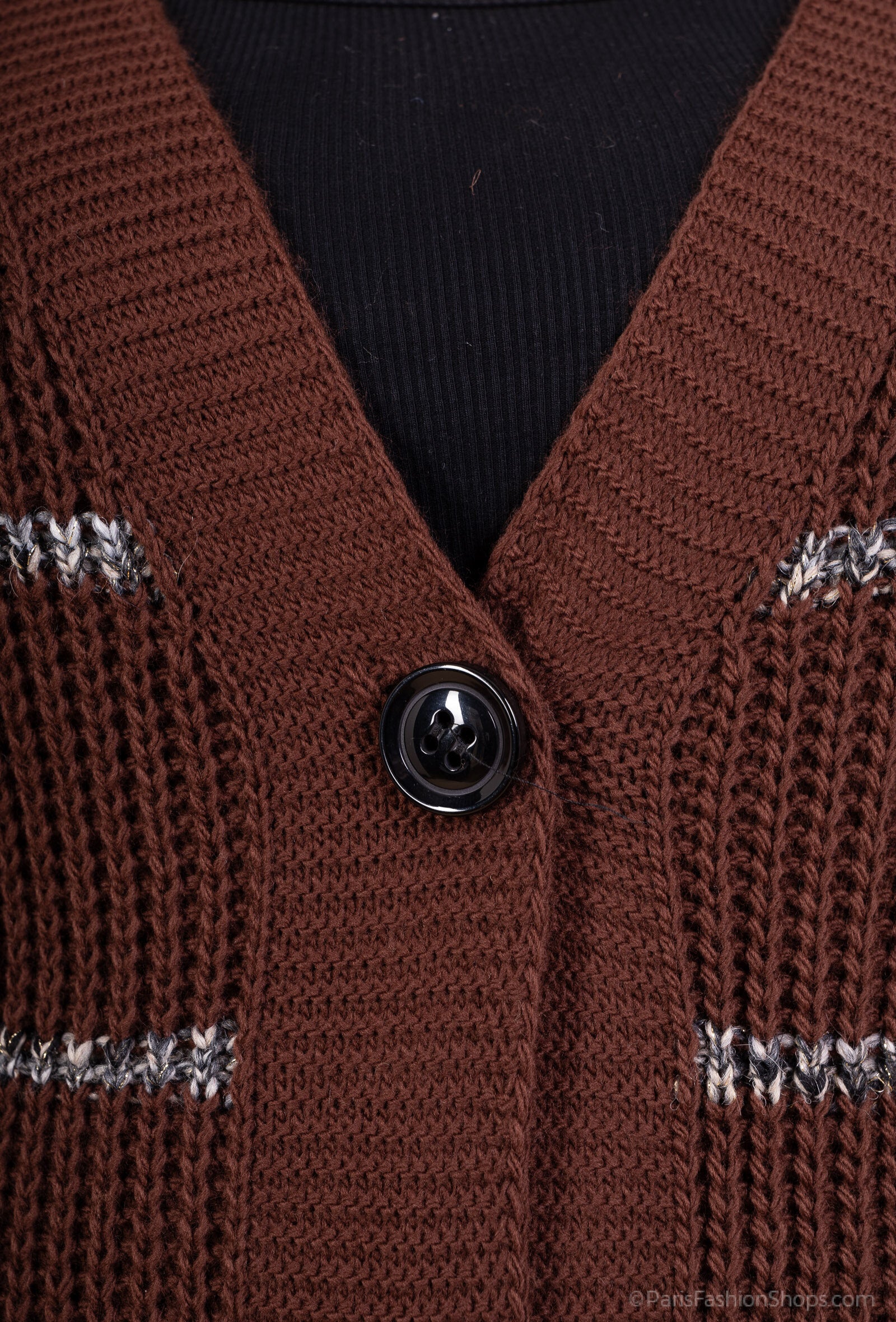 Knäppt Stickad Kofta med Randning i Storlekar 38 till 52